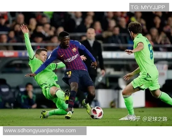 掌握足球过人技巧的全面教学指南助你成为场上明星